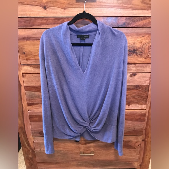 Sanctuary V-neck knitted sweater - Picture 2 of 13